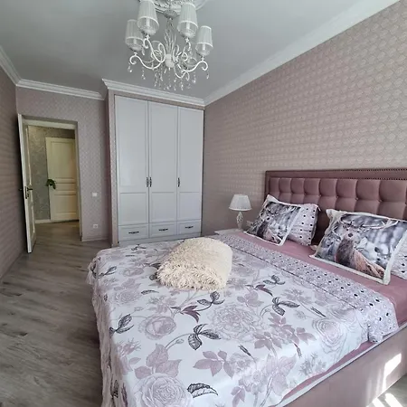 In The Center Apartment